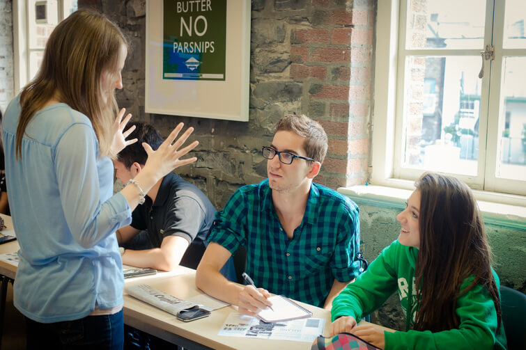 Curso Idiomas Irlanda Académico